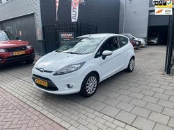 Wit Gebruikt 2011 Ford Fiesta Titanium Hatchback | € 2.999 (Eerlijke prijs)