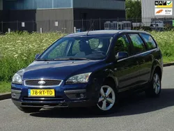 Blauw Gebruikt 2005 Ford Focus Futura Stationwagen | € 1.499 (Eerlijke prijs)