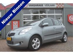 Grijs Gebruikt 2008 Toyota Yaris Luna Hatchback | € 3.500 (Eerlijke prijs)