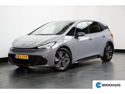 Grijs Gebruikt 2023 Cupra Born Hatchback | € 31.895 (Eerlijke prijs)