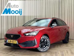 Rood, metallic lak Gebruikt 2021 Cupra Leon VZ Stationwagen | € 23.950 (Eerlijke prijs)