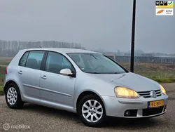 Grijs Gebruikt 2005 VW Golf IV Hatchback | € 2.750 (Eerlijke prijs)