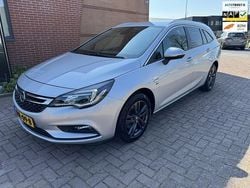 Grijs Gebruikt 2019 Opel Astra Edition Stationwagen | € 10.950 (Goede deal)