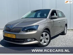 Grijs, metallic lak Gebruikt 2017 Skoda Fabia Comfort Stationwagen | € 10.995 (Goede deal)