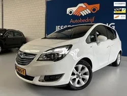 Wit Gebruikt 2016 Opel Meriva MPV | € 8.950 (Eerlijke prijs)