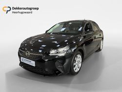 Zwart Gebruikt 2022 Opel Corsa Elegance Hatchback | € 12.945 (Eerlijke prijs)