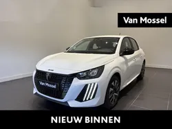 Wit Nieuw 2025 Peugeot 208 Style Hatchback | € 27.440 (Goede deal)