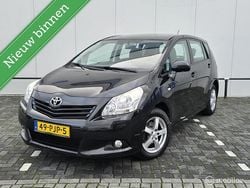 Zwart Gebruikt 2011 Toyota Verso Business Edition MPV | € 6.499 (Goede deal)