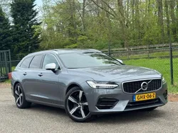 Grijs Gebruikt 2018 Volvo V90 R-Design Stationwagen | € 29.950 (Eerlijke prijs)