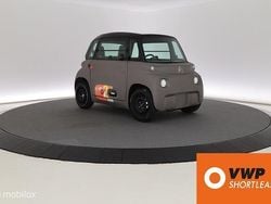 Beige Nieuw 2025 Citroën Ami Electric Hatchback | € 8.250