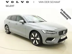 Grijs Gebruikt 2024 Volvo V60 Stationwagen | € 46.800 (Eerlijke prijs)