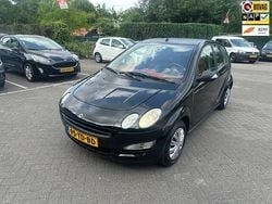 Zwart Gebruikt 2006 Smart ForFour Hatchback | € 1.950 (Iets duurder)