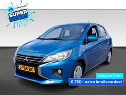 Blauw, metallic lak Gebruikt 2023 Mitsubishi Space Star Hatchback | € 12.945 (Eerlijke prijs)