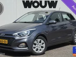Grijs Gebruikt 2020 Hyundai i20 Comfort Hatchback | € 18.495 (Eerlijke prijs)