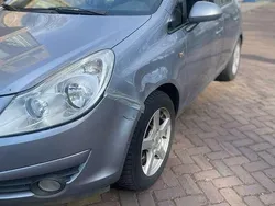Grijs Gebruikt 2008 Opel Corsa Enjoy MPV | € 2.350 (Eerlijke prijs)