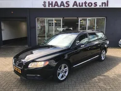 Zwart Gebruikt 2010 Volvo V70 Kinetic Stationwagen | € 5.999 (Eerlijke prijs)