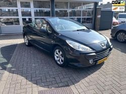 Zwart Gebruikt 2006 Peugeot 307 CC Cabriolet | € 1.950 (Super prijs)
