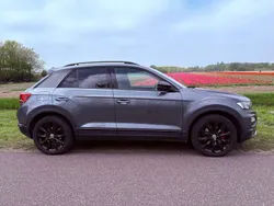 Grijs Gebruikt 2020 VW T-Roc Sport SUV | € 24.750 (Eerlijke prijs)