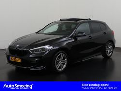 Blacksapphire metallic (475) Gebruikt 2021 BMW 118 M Sport Hatchback | € 30.895 (Duur)