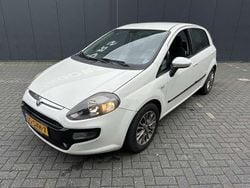 Wit Gebruikt 2011 Fiat Punto Dynamic Hatchback | € 3.335 (Eerlijke prijs)
