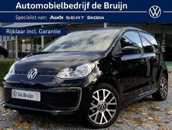 Zwart Gebruikt 2022 VW e-up! Style Hatchback | € 17.950 (Eerlijke prijs)