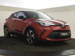 Rood Gebruikt 2022 Toyota C-HR SUV | € 26.399 (Eerlijke prijs)