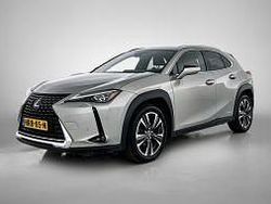 Grijs metallic Gebruikt 2019 Lexus UX 300e Luxury Line SUV | € 28.450