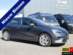 Blauw Gebruikt 2022 Renault Clio V Zen Hatchback | € 14.950 (Eerlijke prijs)