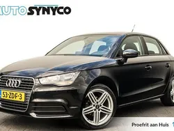 Zwart, metallic lak Gebruikt 2012 Audi A1 Sportback Attraction Hatchback | € 7.900 (Iets duurder)