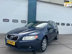 Blauw, metallic lak Gebruikt 2012 Volvo V70 Stationwagen | € 8.925 (Iets duurder)