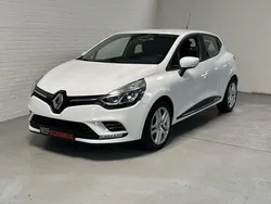 Wit Gebruikt 2019 Renault Clio IV Zen Hatchback | € 9.499 (Eerlijke prijs)