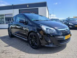 Zwart Gebruikt 2011 Opel Corsa OPC Hatchback | € 3.999 (Eerlijke prijs)