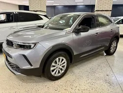 Grijs, metallic lak Gebruikt 2022 Opel Mokka SUV | € 21.750 (Super prijs)