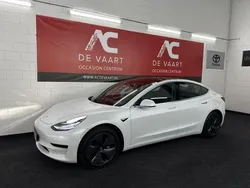 Wit Gebruikt 2020 Tesla Model 3 Standard Range Sedan | € 15.950 (Eerlijke prijs)