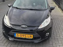 Zwart Gebruikt 2009 Ford Fiesta Ghia Hatchback | € 5.750 (Eerlijke prijs)