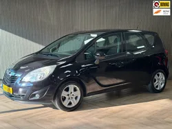 Zwart Gebruikt 2010 Opel Meriva Selection MPV | € 2.995 (Eerlijke prijs)