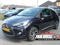 Blauw, metallic lak Gebruikt 2015 DS Automobiles DS3 Chic Hatchback | € 7.750 (Eerlijke prijs)