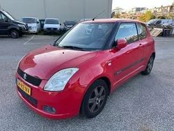Rood Gebruikt 2005 Suzuki Swift Exclusive Hatchback | € 2.250 (Eerlijke prijs)
