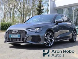 Grijs, metallic lak Gebruikt 2021 Audi A3 Sportback S-Line Hatchback | € 29.950 (Eerlijke prijs)