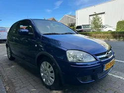 Blauw Gebruikt 2006 Opel Corsa Hatchback | € 1.250 (Goede deal)