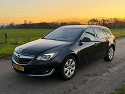 Zwart Gebruikt 2016 Opel Insignia Innovation Stationwagen | € 6.650 (Eerlijke prijs)