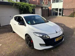 Wit Gebruikt 2010 Renault Mégane Coupé R.S. Coupé | € 10.750 (Eerlijke prijs)
