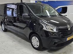 Zwart Gebruikt 2019 Renault Trafic Komfort Van | € 14.750 (Eerlijke prijs)
