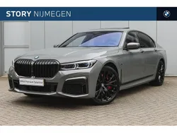 Berninagrau bernstein effect (grijs metallic) Gebruikt 2022 BMW 745e Comfort Edition Sedan | € 72.450 (Duur)