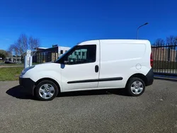 Wit Gebruikt 2013 Fiat Doblò MPV | € 2.250 (Eerlijke prijs)