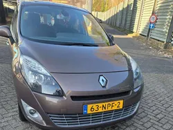 Bruin Gebruikt 2010 Renault Grand Scénic III Dynamique MPV | € 6.500 (Duur)
