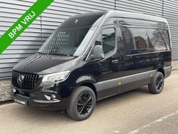 Zwart Gebruikt 2024 Mercedes Sprinter Van | € 56.750