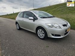 Grijs Gebruikt 2007 Toyota Auris Sol Hatchback | € 2.750 (Eerlijke prijs)