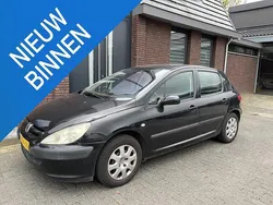 Zwart Gebruikt 2004 Peugeot 307 Hatchback | € 750 (Super prijs)