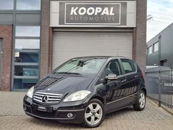 Zwart Gebruikt 2009 Mercedes A150 Avantgarde MPV | € 5.440 (Eerlijke prijs)